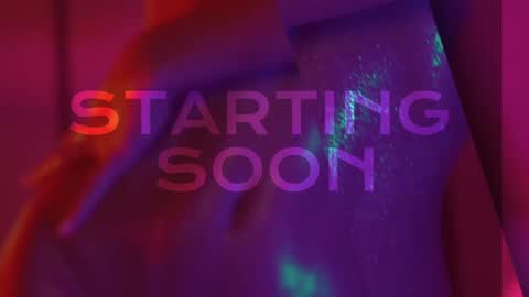 Snapshot of heybanan chatting on 10.17.25 Alina online show from 10.17.25