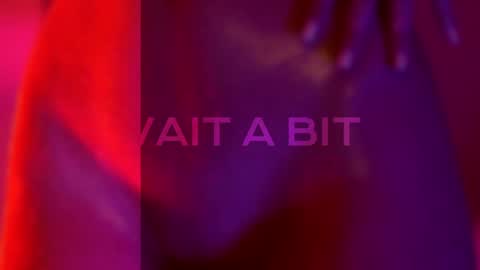 Snapshot of heybanan chatting on 10.31.25 Alina online show from 10.31.25