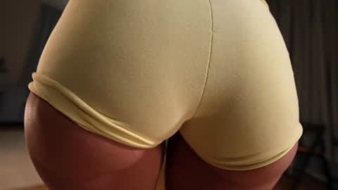 Snapshot of heybanan chatting on 02.02.26 Alina online show from 02.02.26