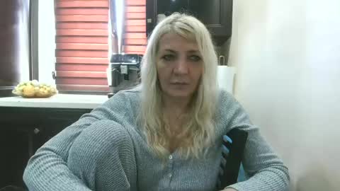 Snapshot of heyheygrey chatting on 07.21.26 Heyheygrey online show from 07.21.26