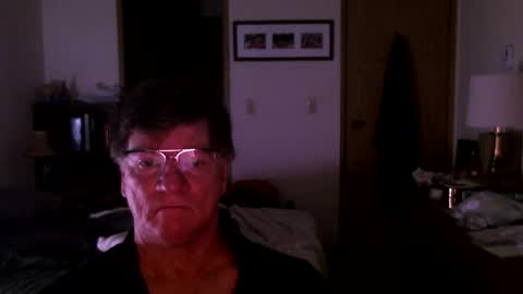 Snapshot of hg99too chatting on 10.14.25 hg99too online show from 10.14.25