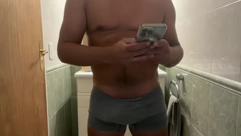 Snapshot of hhernan1 chatting on 03.09.25 hhernan1 online show from 03.09.25