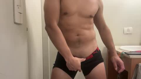 hhernan1 online show from 03.17.26