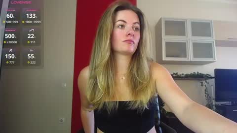 Lina online show from 06.19.26
