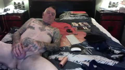 Snapshot of hiasallfuk13 chatting on 12.22.24 HARDCORE13 online show from 12.22.24