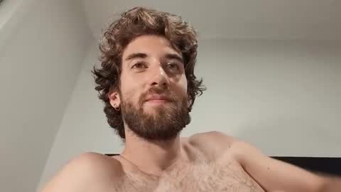 Snapshot of hiddengaze chatting on 02.23.26 HiddenGaze online show from 02.23.26