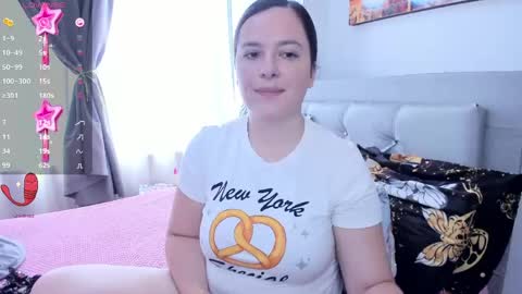 Snapshot of hidianapaola chatting on 06.07.26 Diana online show from 06.07.26