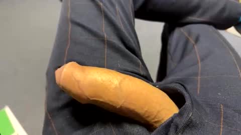 Snapshot of higradez chatting on 10.10.25 higradez online show from 10.10.25