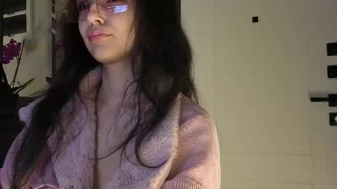 HIHIKA online show from 05.22.26