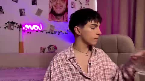 twinkvadusha online show from 03.18.26