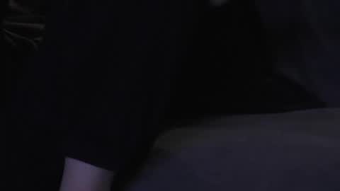 Snapshot of hikinks chatting on 12.14.25 hikinxxx online show from 12.14.25