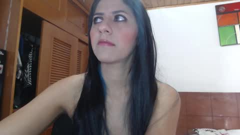 Snapshot of hilari18 chatting on 01.30.25 hilaril18 online show from 01.30.25