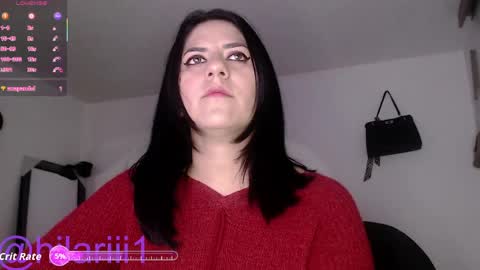 Snapshot of hilari18 chatting on 05.21.26 hilaril18 online show from 05.21.26