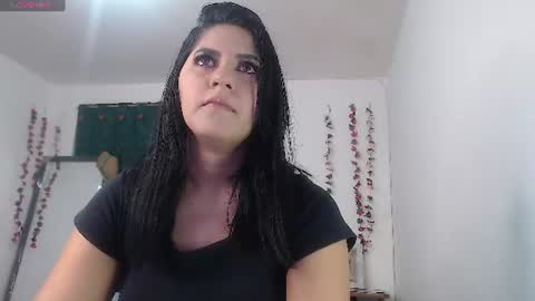 Snapshot of hilari18 chatting on 08.05.26 hilaril18 online show from 08.05.26