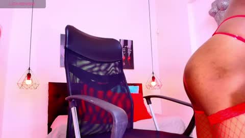 hilary banks online show from 06.25.26