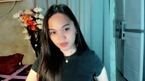 Snapshot of hilarymolly chatting on 07.14.26 hilarymolly online show from 07.14.26