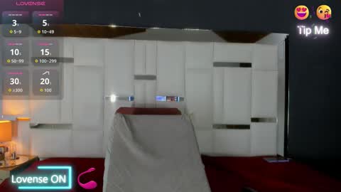 Hilary Solis online show from 03.26.26