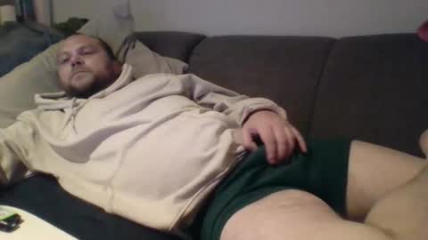 Snapshot of himree chatting on 09.18.25 Himre online show from 09.18.25