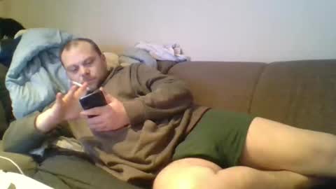 Snapshot of himree chatting on 11.16.25 Himre online show from 11.16.25