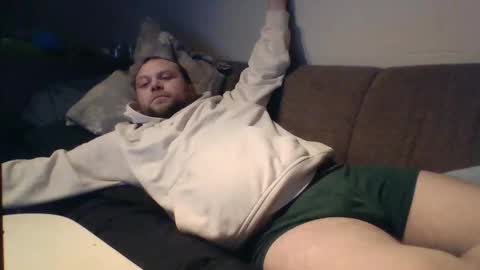 Snapshot of himree chatting on 11.26.25 Himre online show from 11.26.25