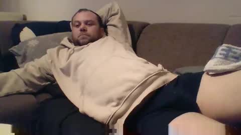 Snapshot of himree chatting on 12.01.25 Himre online show from 12.01.25