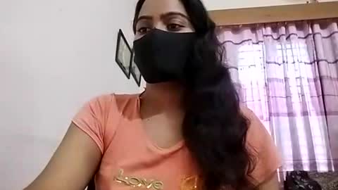 Snapshot of himuhimu22 chatting on 07.17.26 himuhimu22 online show from 07.17.26