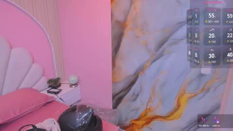 Snapshot of hinata_dolly chatting on 02.25.26 hinata_dolly online show from 02.25.26