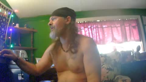 hippiedad333 online show from 08.04.26