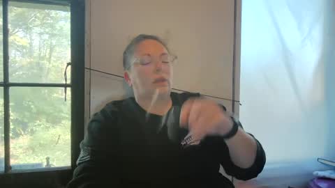 Bella online show from 09.13.25