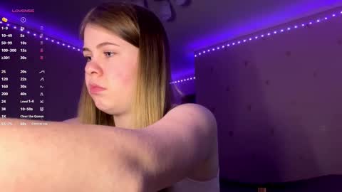 I am Amy ntmu Lets hit 10 Thumbs Up together online show from 03.23.26