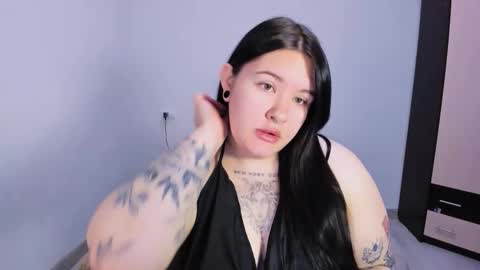 Dina online show from 11.16.25