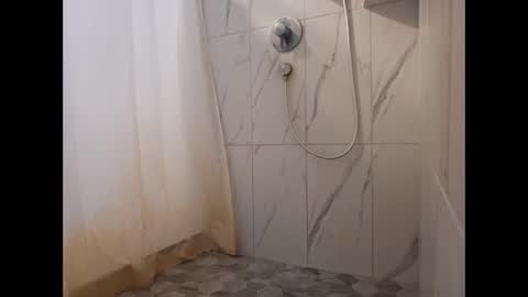 hockeyjock17 online show from 03.29.26