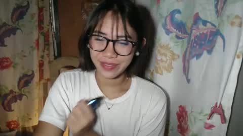 Karrie3 online show from 02.13.26