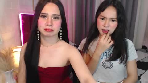 hoelymolly online show from 02.23.26