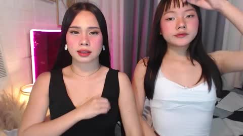 hoelymolly online show from 03.08.26