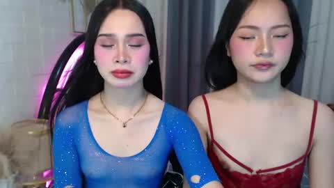 hoelymolly online show from 06.10.26