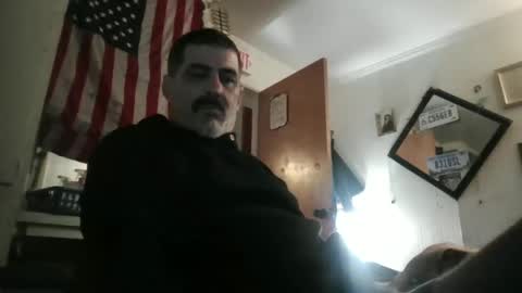 Snapshot of hoglegg99384194 chatting on 05.31.26 hoglegg99384194 online show from 05.31.26