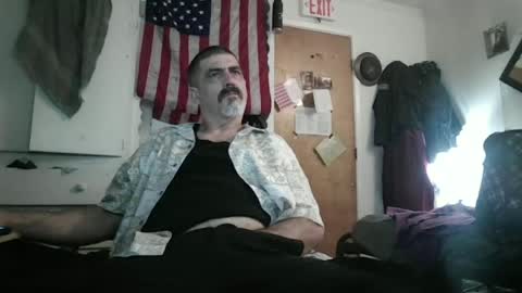 Snapshot of hoglegg99384194 chatting on 06.13.26 hoglegg99384194 online show from 06.13.26