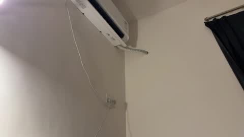 Snapshot of hola_sunflower chatting on 09.14.25 amy online show from 09.14.25