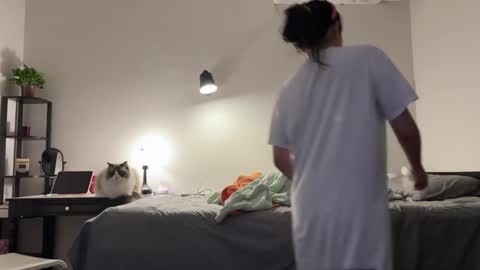 Snapshot of hola_sunflower chatting on 09.25.25 amy online show from 09.25.25