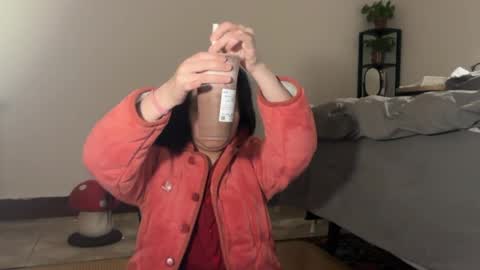 Snapshot of hola_sunflower chatting on 02.02.26 amy online show from 02.02.26