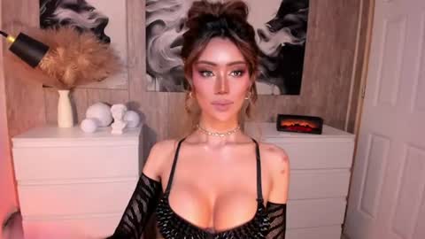 Ms. Laura online show from 06.20.26