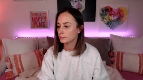 Holi Hurricane online show from 02.26.26