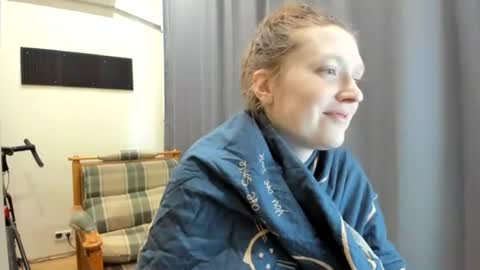 Snapshot of holistic_woman chatting on 07.09.26 holistic_woman online show from 07.09.26