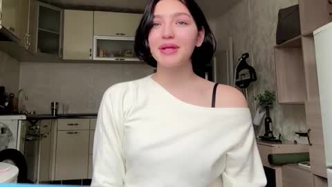 Snapshot of hollisguerrette chatting on 02.21.26 Sofia online show from 02.21.26