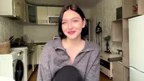 Snapshot of hollisguerrette chatting on 02.24.26 Sofia online show from 02.24.26