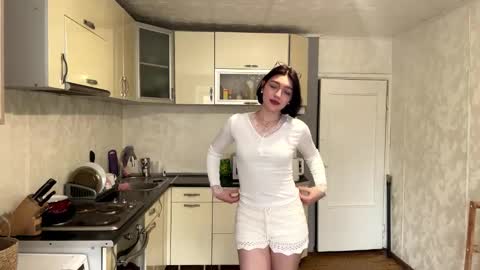 Snapshot of hollisguerrette chatting on 03.09.26 Sofia online show from 03.09.26