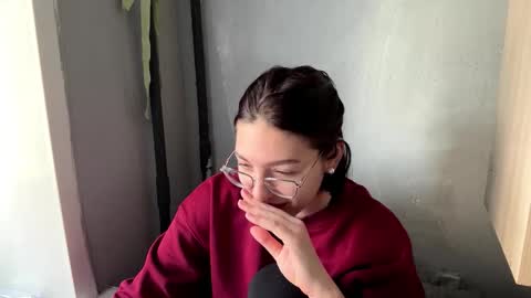 Snapshot of hollisguerrette chatting on 03.15.26 Sofia online show from 03.15.26