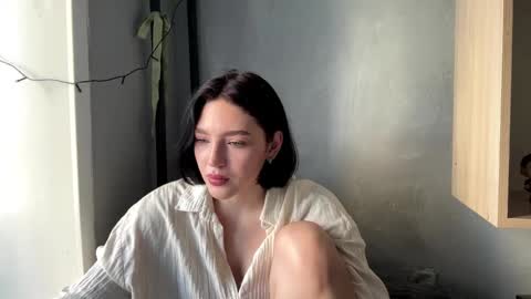 Snapshot of hollisguerrette chatting on 03.21.26 Sofia online show from 03.21.26