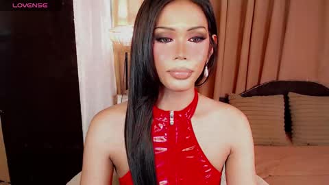 holly_goddessxx online show from 02.18.26